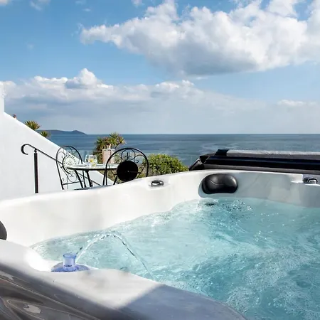 Hawkins Cottage With Hot Tub Torpoint Exterior photo